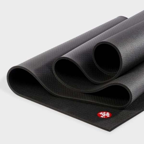 Manduka PRO Yoga Mat – Premium 6mm Thick Mat, High Performance Grip, Ultra Dense Cushioning for Support and Stability in Yoga, Pilates, Gym and Any General Fitness